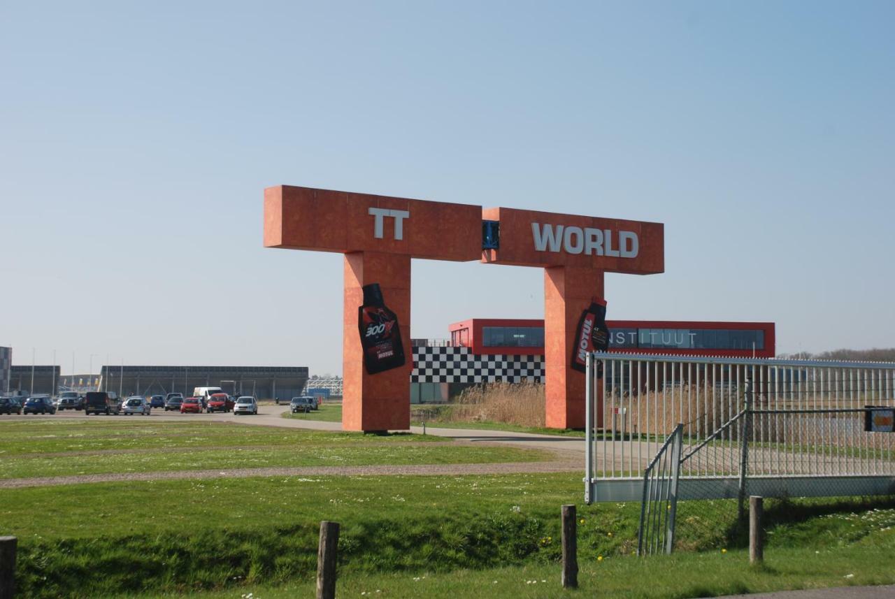 Assen-Groningen-Saunacabine Vries Exterior photo